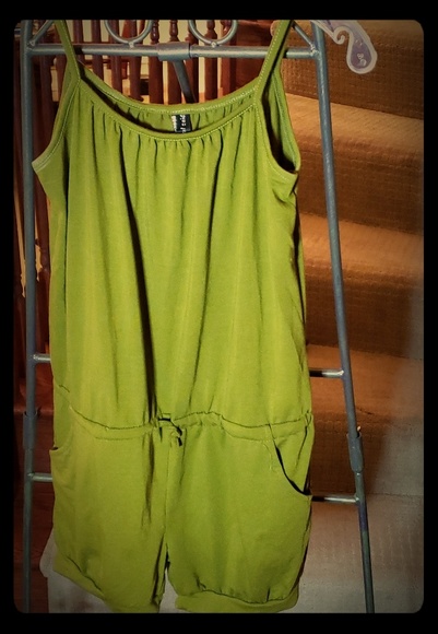 Summer short romper - Picture 1 of 1